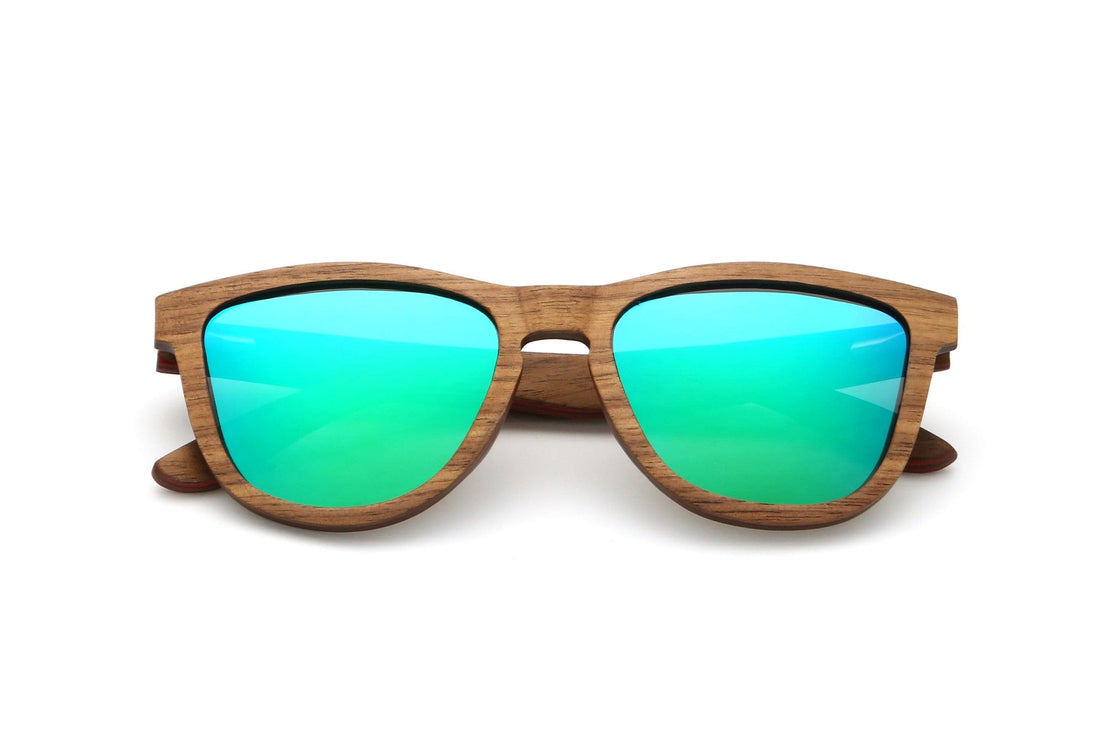 Racer, Wood Polarized Green Mirror Lunettes de soleil - pliées